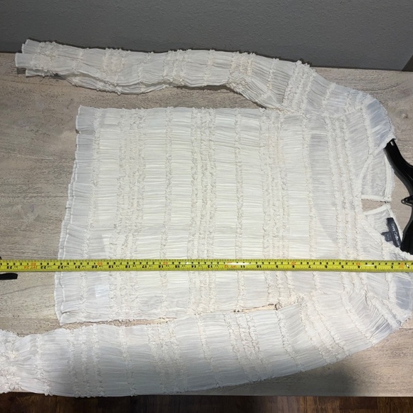 GREY COLLECTIVE Off-White Ruffle Long Sleeve Shirred Chiffon Top Blouse Small - Picture 5 of 11